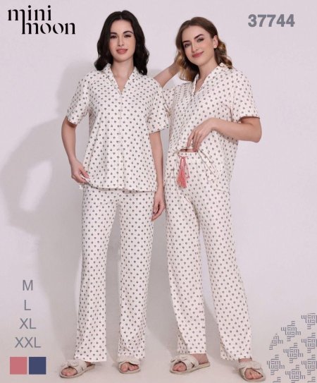 بيجامات ستاتية